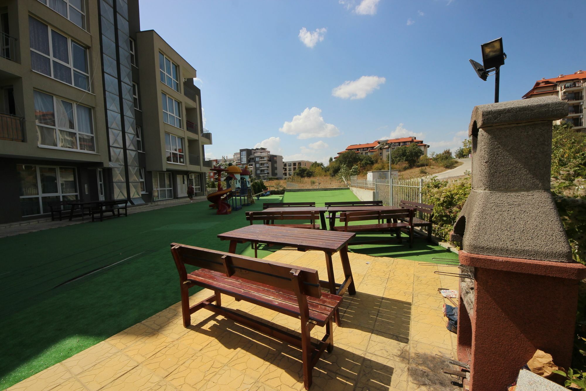 Menada Butterfly Apartment Светий Влас Екстер'єр фото