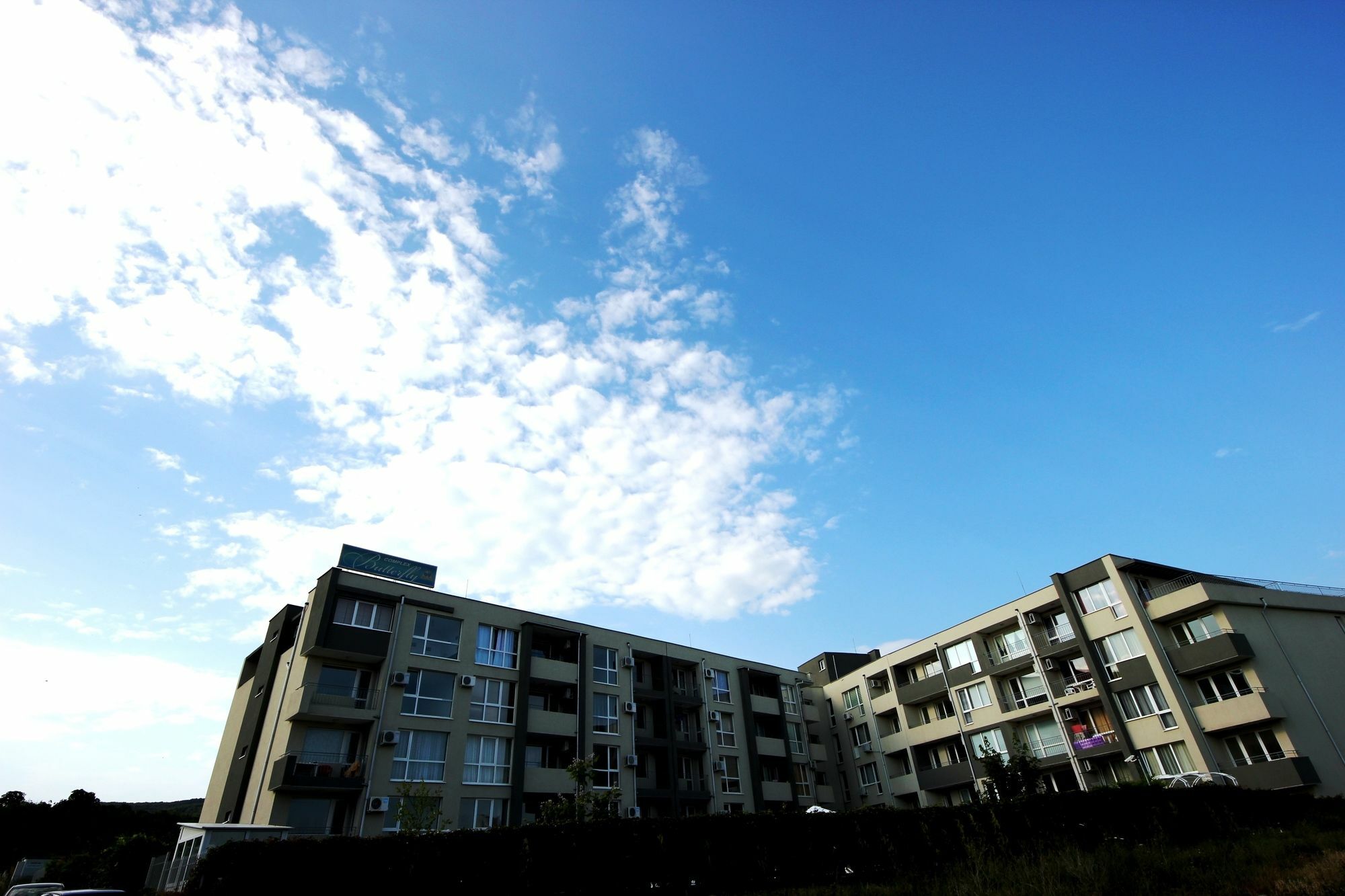Menada Butterfly Apartment Светий Влас Екстер'єр фото